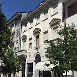 Eleonora Apartamento *